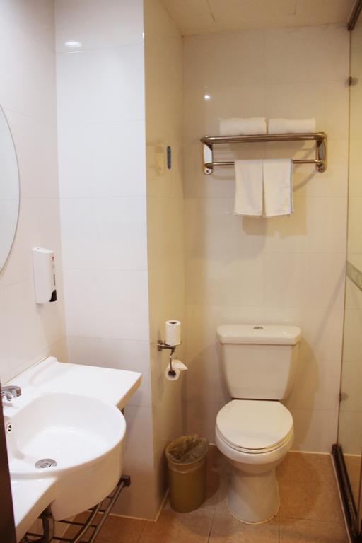 Hanting Hotel Dalian Olympic Square Hotel Room photo
