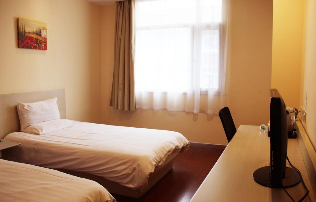 Hanting Hotel Dalian Olympic Square Hotel Room photo